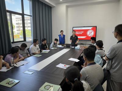 泰州姜堰羅塘街道“關愛之家”為青少年筑牢網絡安全“防護墻”